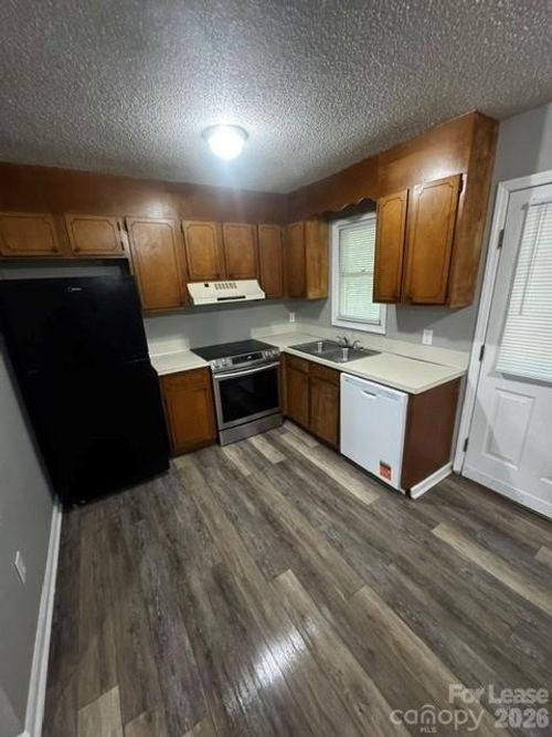 305 Kristin Lane, Hudson, NC, 28638 | Card Image