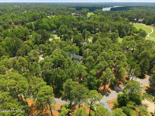 97r-2 Quail Lake Rd W, Pinehurst, NC, 28374-9501 | Card Image