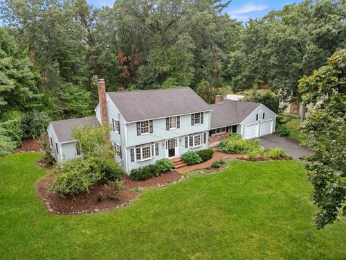 27 Brookside Rd, Topsfield, MA, 01983-1519 | Card Image