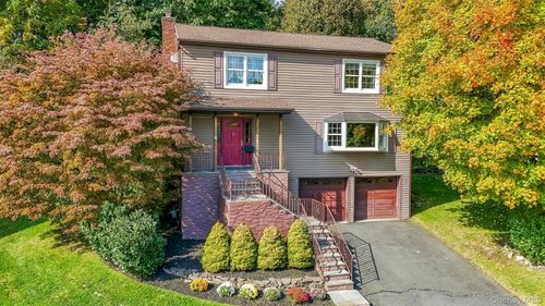 15 Holly Ridge Road, Mount Pleasant, NY, 10595 | Card Image