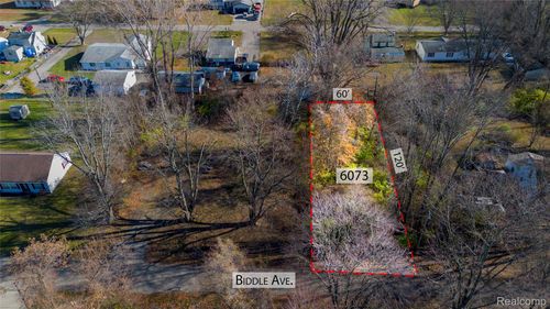 6073 Biddle St, Romulus, MI, 48174-1754 | Card Image