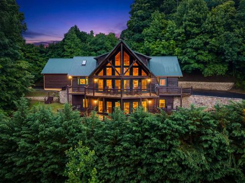 101 Cletus Way, Hiawassee, GA, 30546 | Card Image
