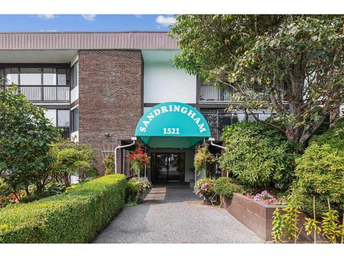 305-1521 Blackwood Street, White Rock, BC, V4B3V6 | Card Image