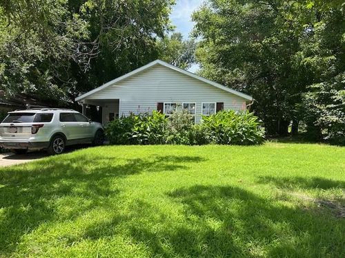 1618 S 10th Street, Ponca City, OK, 74601 | Card Image
