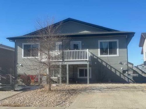 307 17 St E, Brooks, AB, T1R1R2 | Card Image