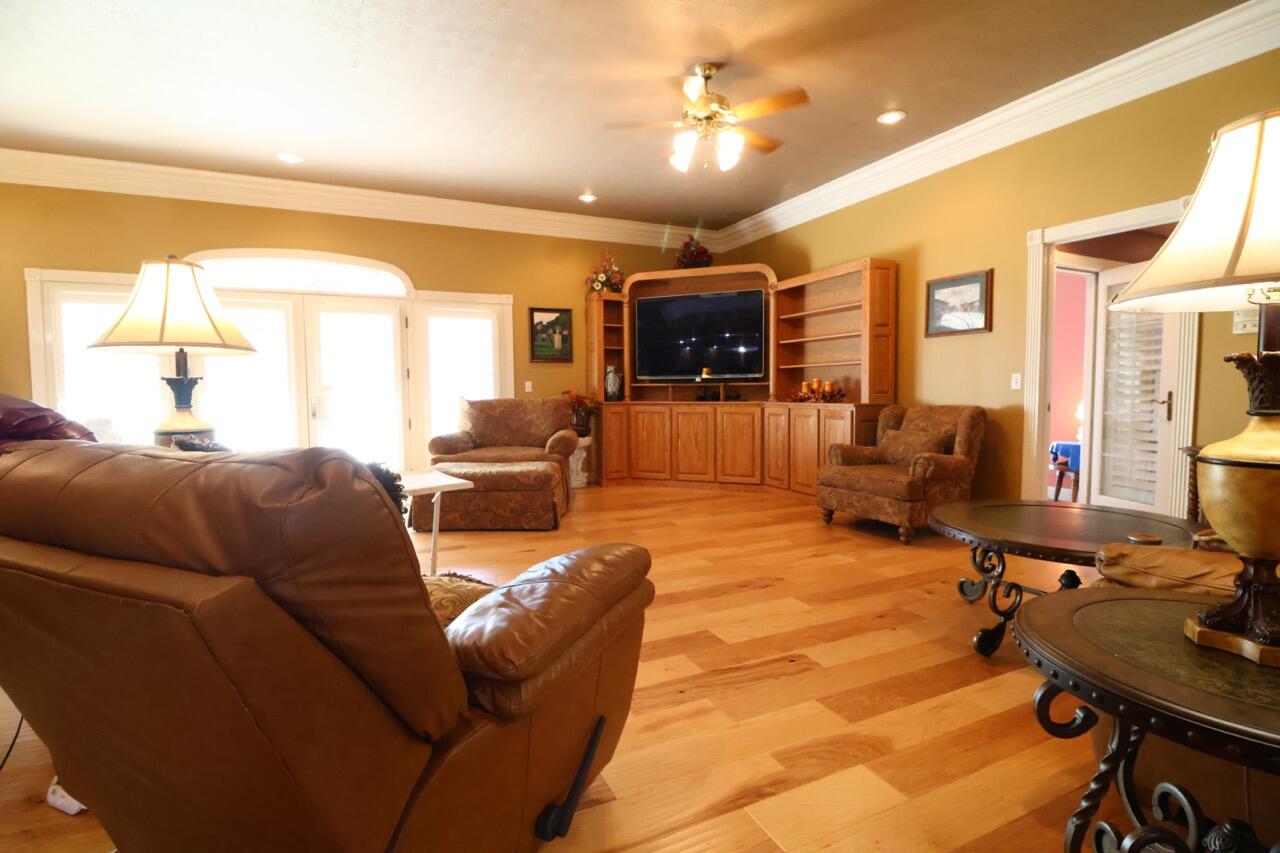 Residential in Mayfield 2