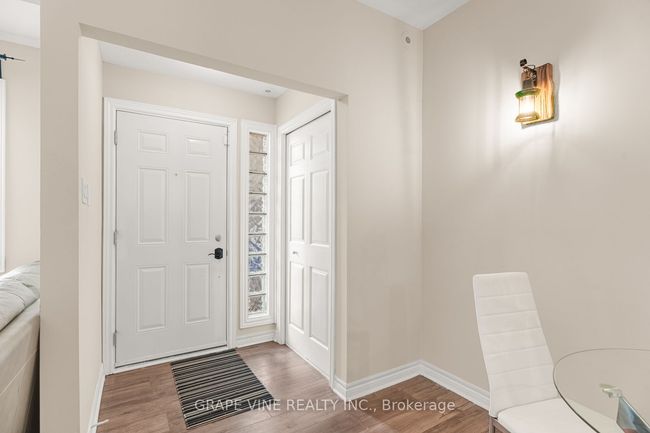 D - 165 Crestway Dr, Condo with 2 bedrooms, 2 bathrooms and null parking in Nepean ON | Image 6