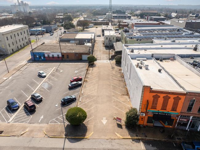 111 S Travis St, Home with 0 bedrooms, 0 bathrooms and null parking in Sherman TX | Image 7