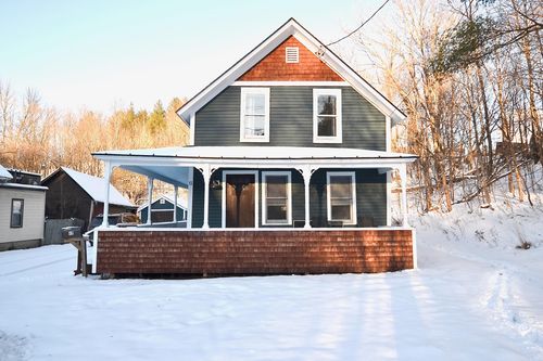 12 East St, Waterbury, VT, 05676-1102 | Card Image