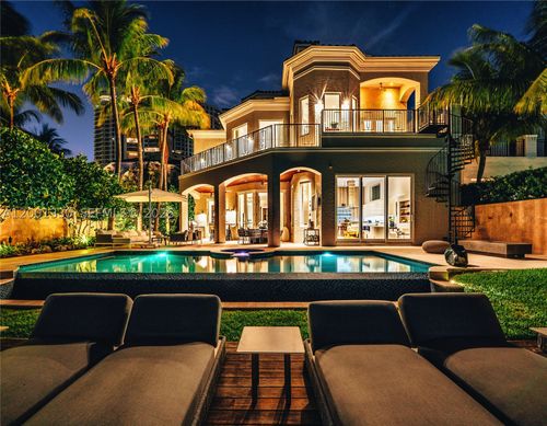 3916 Island Estates Dr, Aventura, FL, 33160-5504 | Card Image