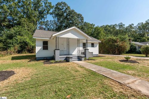 106 Mahaffey St, Belton, SC, 29627-1327 | Card Image