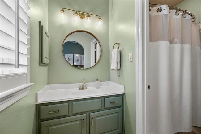 99 S Shawnee Ridge Cir, House other with 4 bedrooms, 4 bathrooms and 3 parking in The Woodlands TX | Image 28