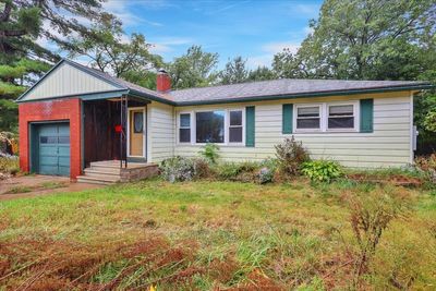 143 Edgemoor Drive, House other with 2 bedrooms, 1 bathrooms and null parking in Burlington VT | Image 1