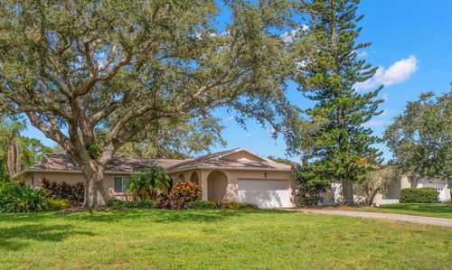 8054 Bayshore Dr, SEMINOLE, FL, 33776-3325 | Card Image
