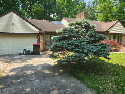21885 Maplewood Dr Drive, Southfield, MI, 48033 | Card Image