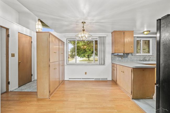 Dining area | Image 11