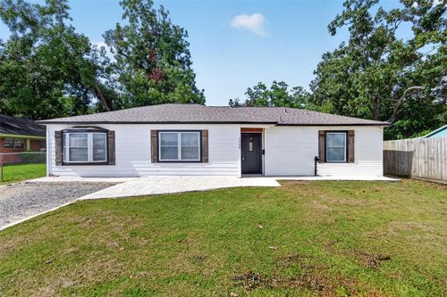 1308 W Dumble St, Alvin, TX, 77511-2618 | Card Image
