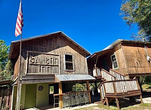 9083 Old River Rd, Petal, MS, 39465-9203 | Card Image