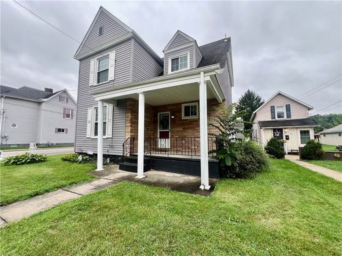 920 Dewey Ave, New Castle, PA, 16101 | Card Image
