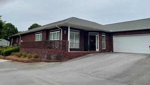 48-4236 Pondview Way, Oakwood, GA, 30566-3369 | Card Image