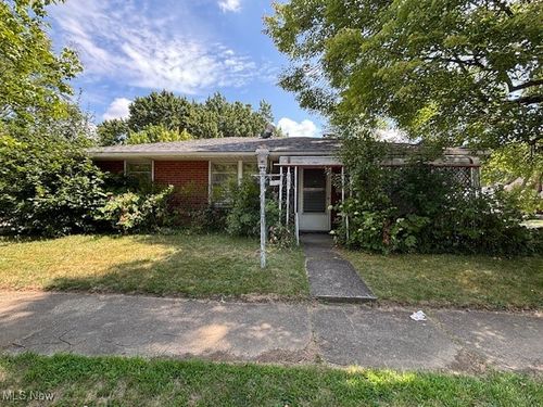 985 Clement St, Akron, OH, 44306-3041 | Card Image