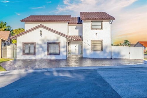 15445 Sw 57th St, Miami, FL, 33193-2511 | Card Image