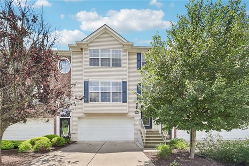10495 Timber Edge Dr, Mccandless, PA, 15090 | Card Image