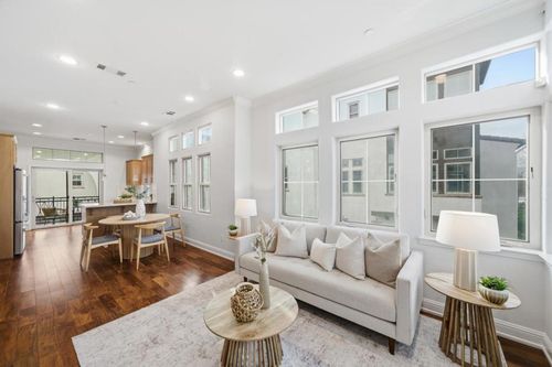 125 Fairchild Dr, Mountain View, CA, 94043 | Card Image