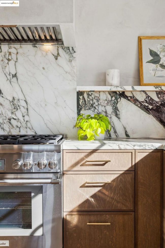 641 Spruce St, House other with 5 bedrooms, 5 bathrooms and 2 parking in Berkeley CA | Image 33