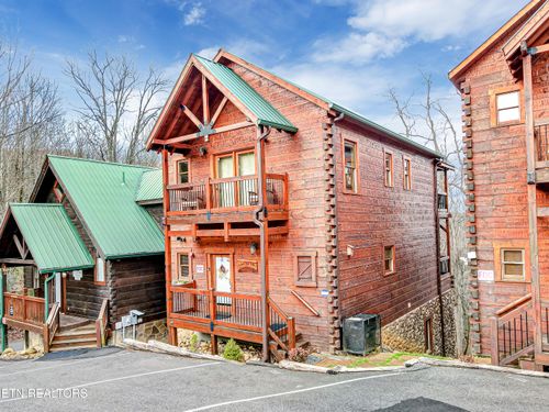 1253 Bear Cub Way, Gatlinburg, TN, 37738 | Card Image