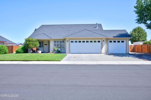 1330 Petar Dr, Gardnerville, NV, 89410-5864 | Card Image