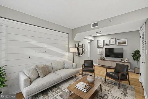 a-420 16th St Se, WASHINGTON, DC, 20003-2421 | Card Image