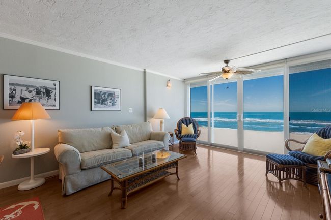 UNIT-204 - 5300 Gulf Dr, Condo with 2 bedrooms, 2 bathrooms and null parking in Holmes Beach FL | Image 14