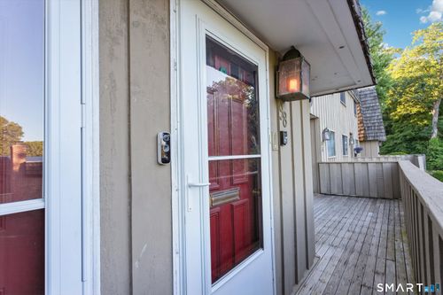 98-98 Gillies Ln, Norwalk, CT, 06854-1058 | Card Image