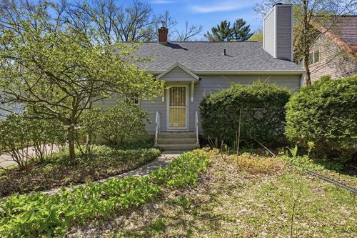 5717 Cedar Pl, Madison, WI, 53705-2559 | Card Image