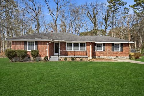 5205 Five Forks Trickum Rd Sw, Lilburn, GA, 30047-6713 | Card Image