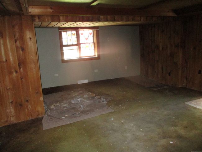 101 Platt St, House other with 3 bedrooms, 2 bathrooms and 1 parking in Ansonia CT | Image 10