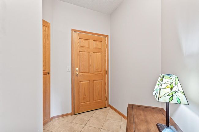 UNIT-308 - 5200 Pathways Ave, Condo with 2 bedrooms, 2 bathrooms and null parking in White Bear Lake MN | Image 6