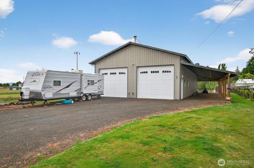 80 Irving St, Cathlamet, WA, 98612-9527 | Card Image