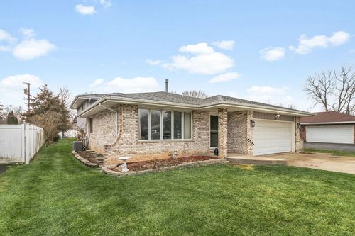 207 Hill St, Willow Springs, IL, 60480-1427 | Card Image