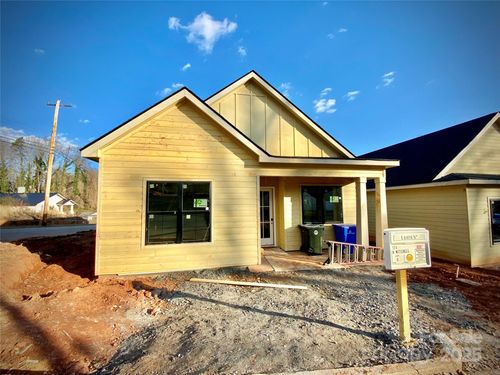 174 N Mitchell St, Rutherfordton, NC, 28139-2337 | Card Image