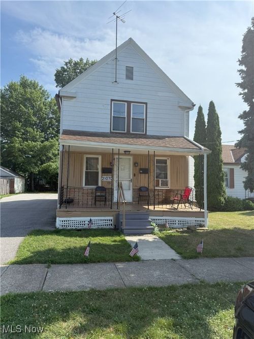 21070 N Vine Ave, Euclid, OH, 44119-2436 | Card Image