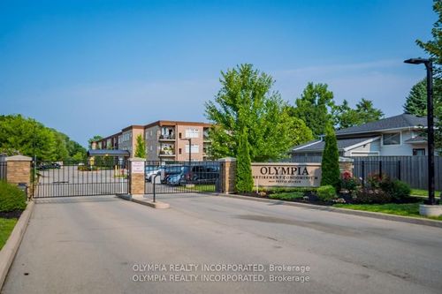 117-4464 Pettit Ave, Niagara Falls, ON, L2E6L2 | Card Image