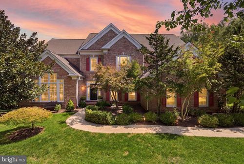 2785 Marshall Lake Dr, OAKTON, VA, 22124-1153 | Card Image