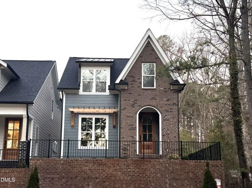 722 Powell Dr, Raleigh, NC, 27606-1626 | Card Image