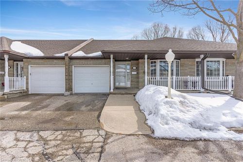 2-25 Bankside Dr, Kitchener, ON, N2N3M6 | Card Image