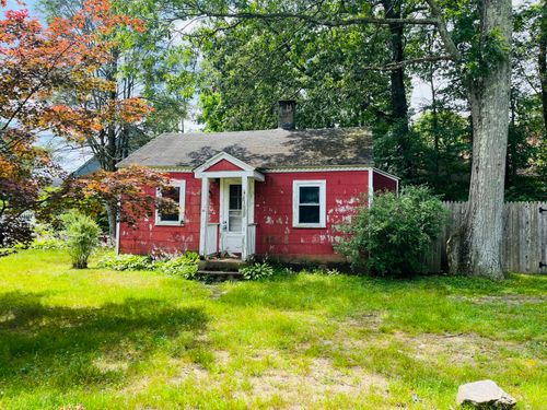 35 Saginaw Trl, Shelton, CT, 06484-4934 | Card Image