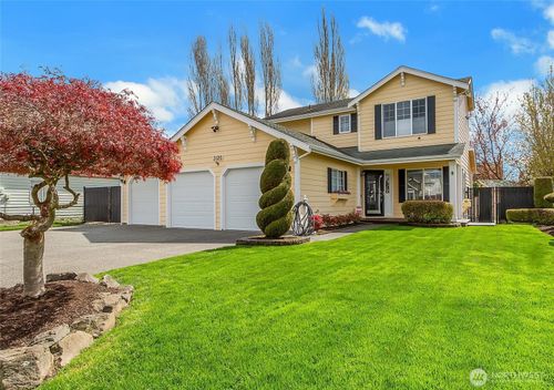 3120 Chelsea Ln, Enumclaw, WA, 98022-7470 | Card Image