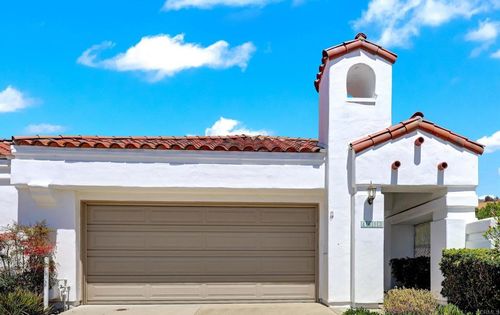 4603 Zamora Way, Oceanside, CA, 92056-5111 | Card Image