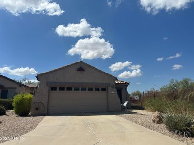 8218 S Hidden Trail Court, House other with 3 bedrooms, 2 bathrooms and null parking in Gold Canyon AZ | Image 2